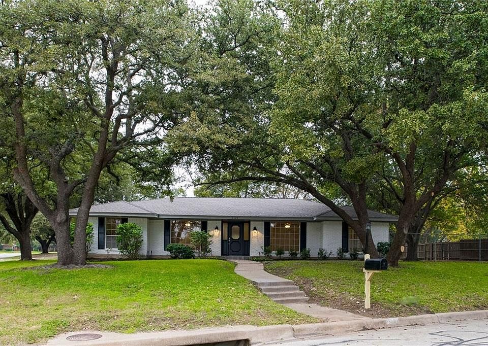 1st image of 4128 Alicante Ave