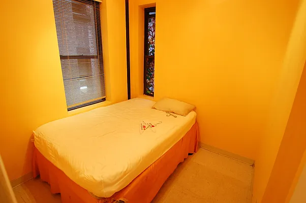 Rented by Bold New York | media 16