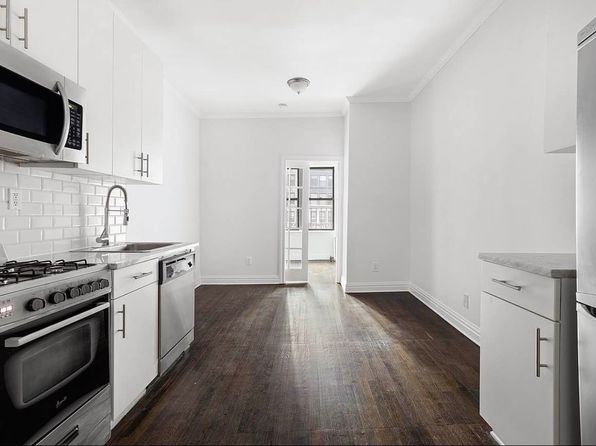 28 W 26th St #7B
