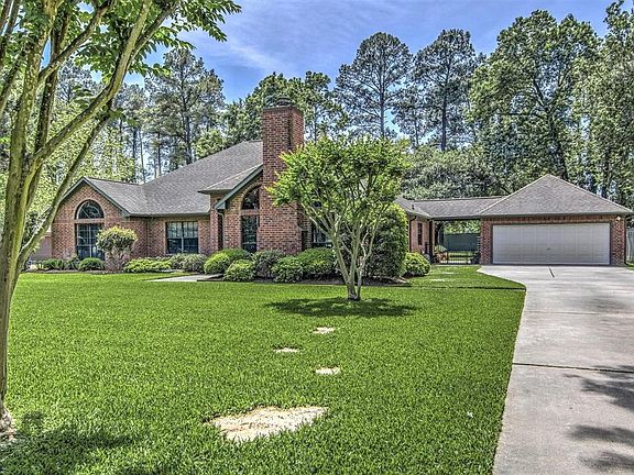 2nd image of 11911 Bourgeois Forest Dr
