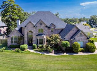 11 Deauville Cir, Little Rock, AR 72223