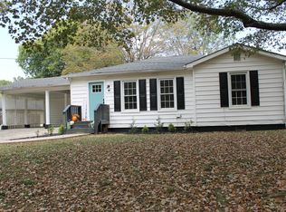 615 Foster Mill Dr, La Fayette, GA 30728