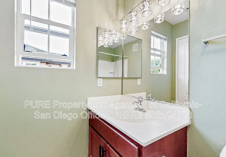 2709 Persimmon Ct — Photo 15