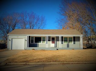 1640 SW 22nd St, Topeka, KS 66611