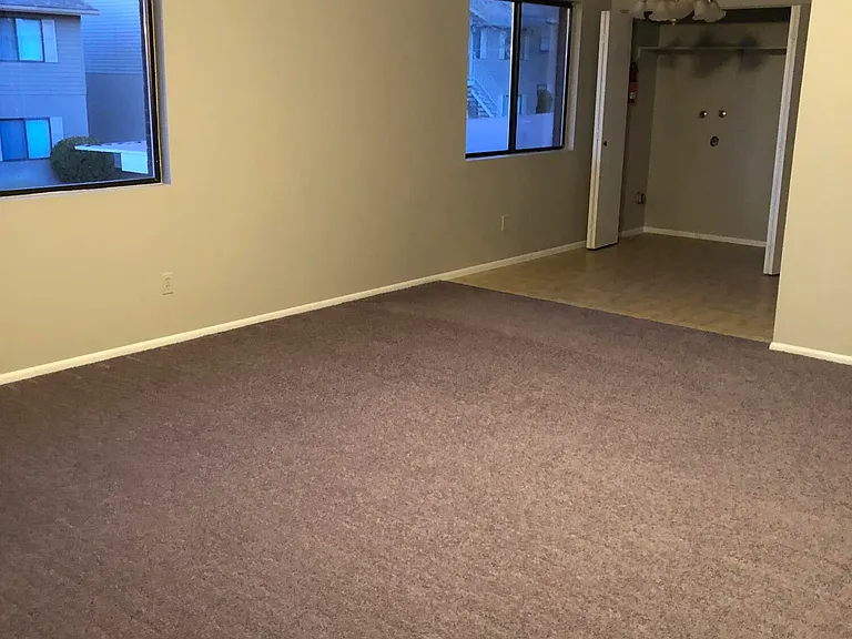 1150 W 360 N — Photo 2