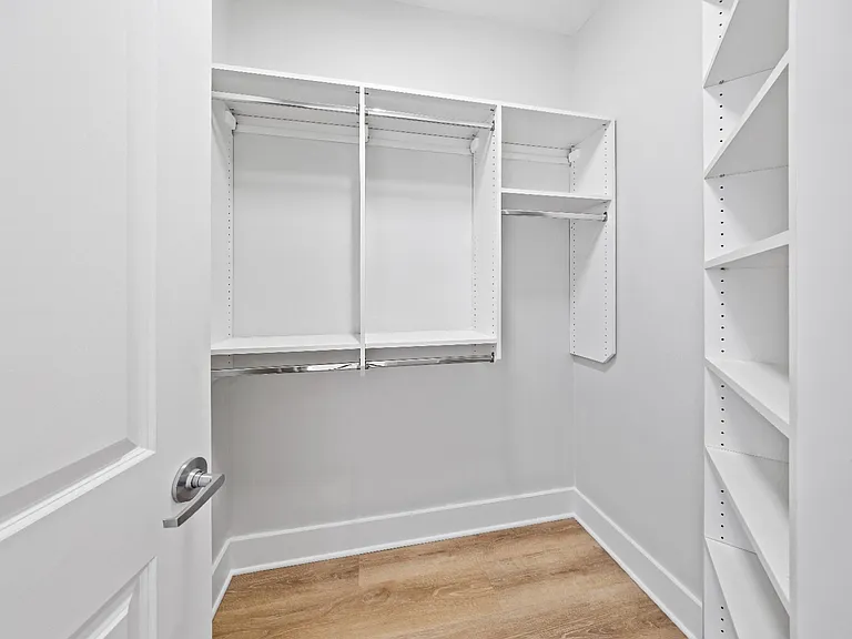 2510 N Willetts Ct #2D — Photo 12