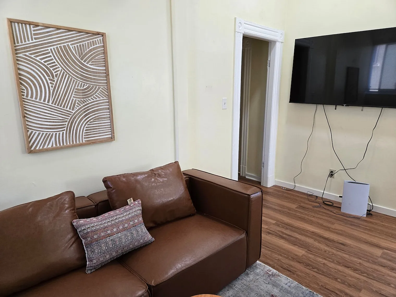 5 bed, 3.0 bath, $11,951 — Photo 3