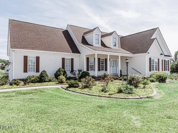 1565 Glen Eagles Court, Nashville, NC 27856