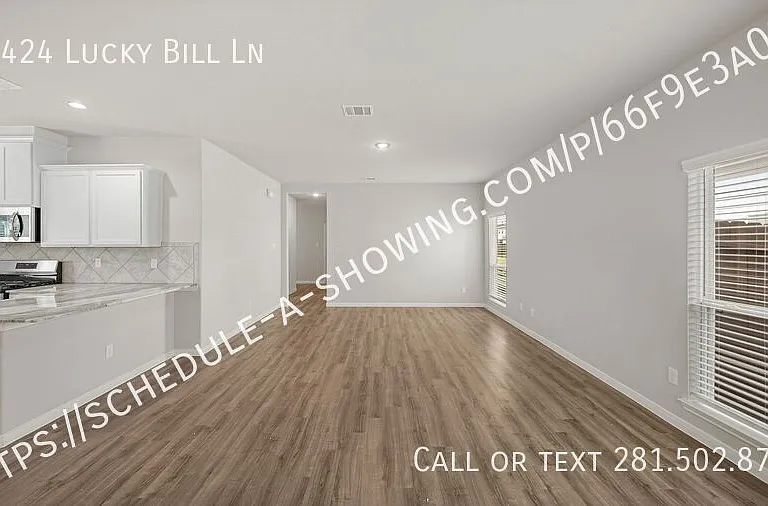 13424 Lucky Bill Ln — Photo 3