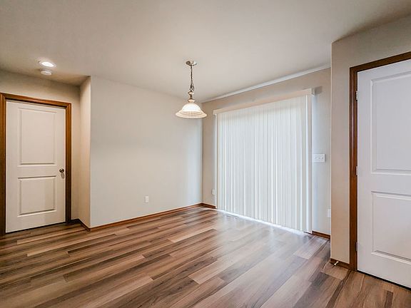 4th image of 11625 58th Dr NE