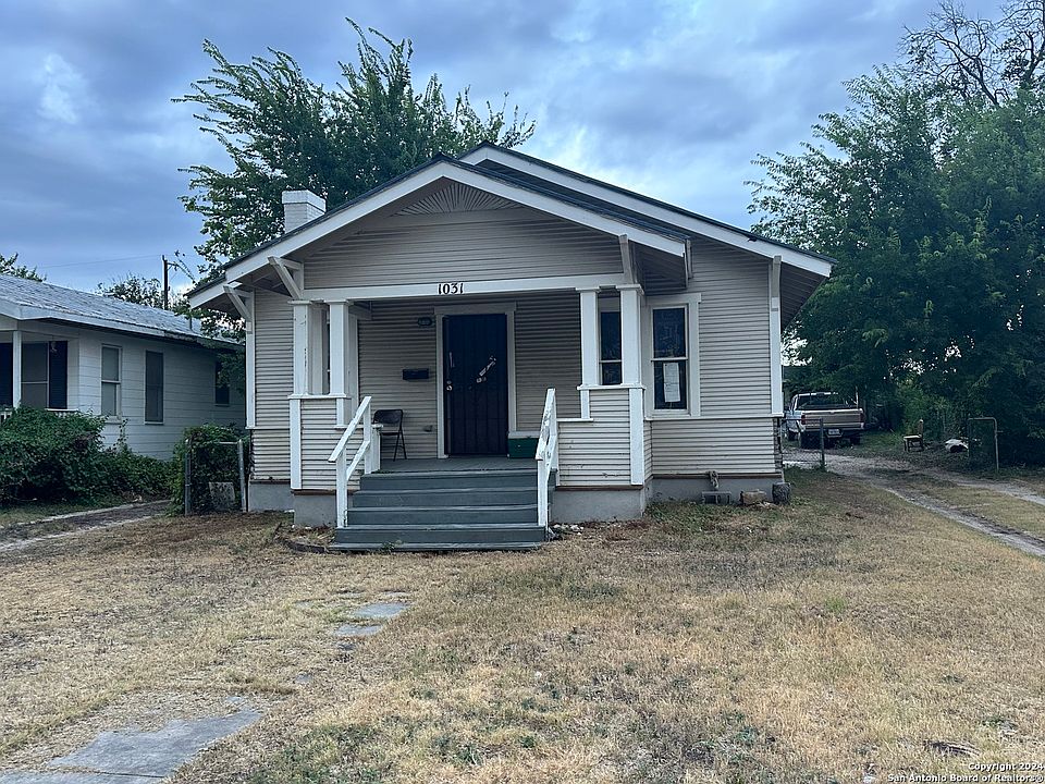 1st image of 1031 E DREXEL AVE