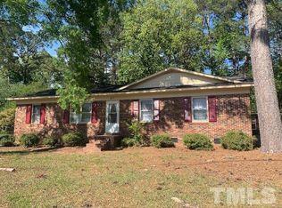 402 Barbour Rd, Smithfield, NC 27577