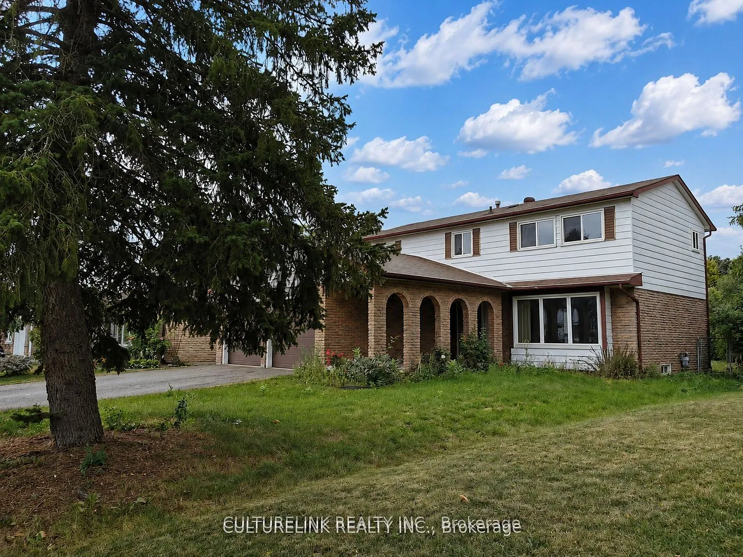 6 bed, $4,000 — Photo 2