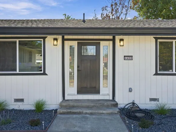 2422 Aramon Dr, Rancho Cordova, CA 95670