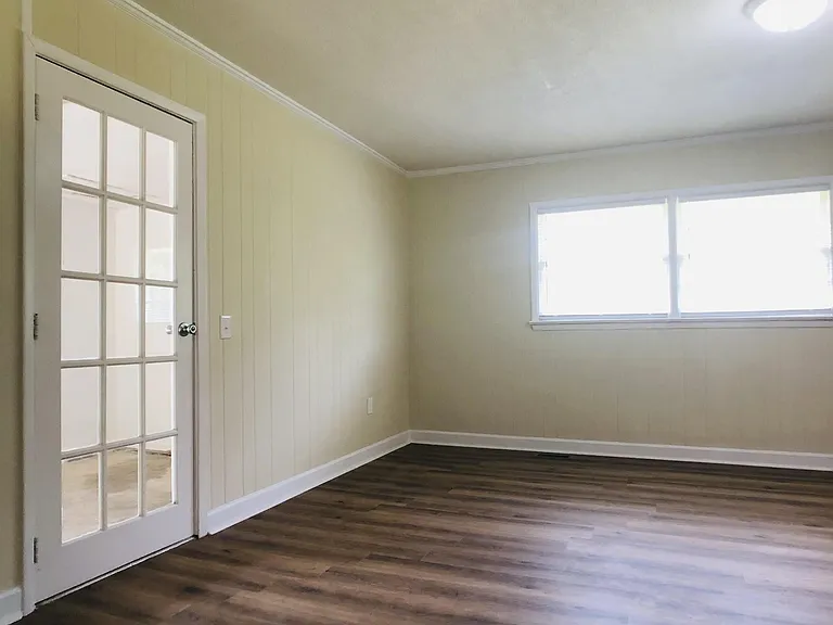 871 Windy Ridge Rd — Photo 4
