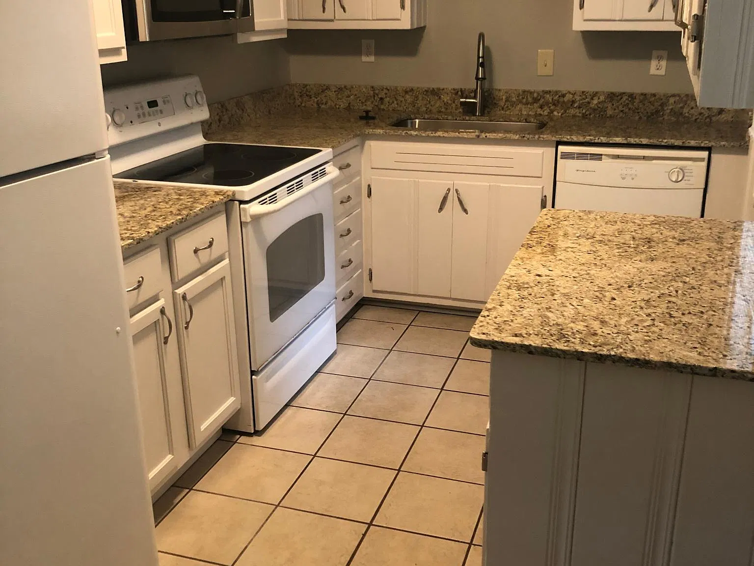 1231 Wilbec Rd — Photo 4