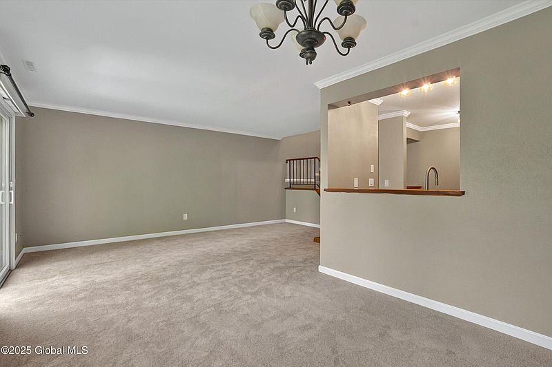 5th image of 82 Stoney Creek Drive