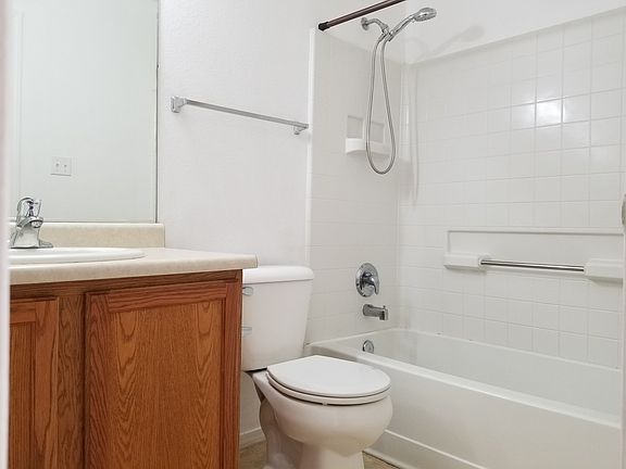 2nd image of 10805 Desert Dreamer St NW