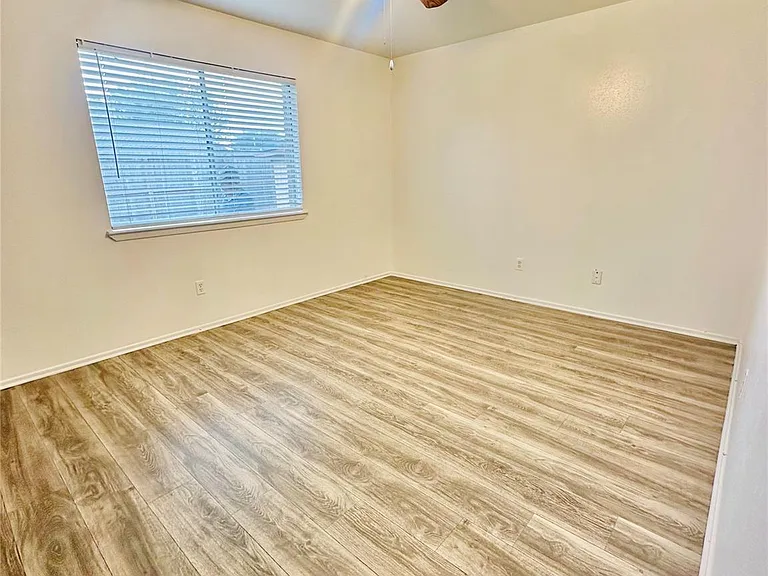 7503 Winkle Wood Ln — Photo 9