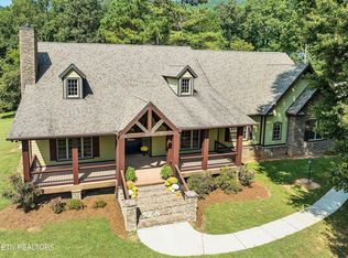 113 Spring Hill Rd, Walland, TN 37886