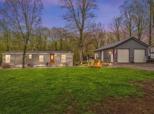 848 Rowlee Rd, Oswego, NY 13126