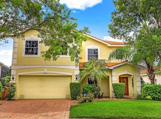 2193 Cape Heather Cir, Cape Coral, FL 33991