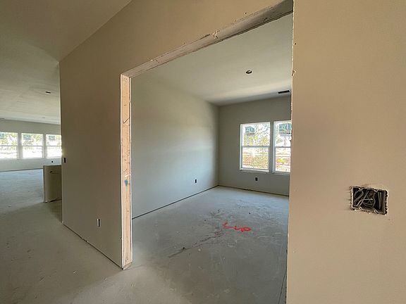 189 Lucca Drive, Homesite 1 Elevation Image 3