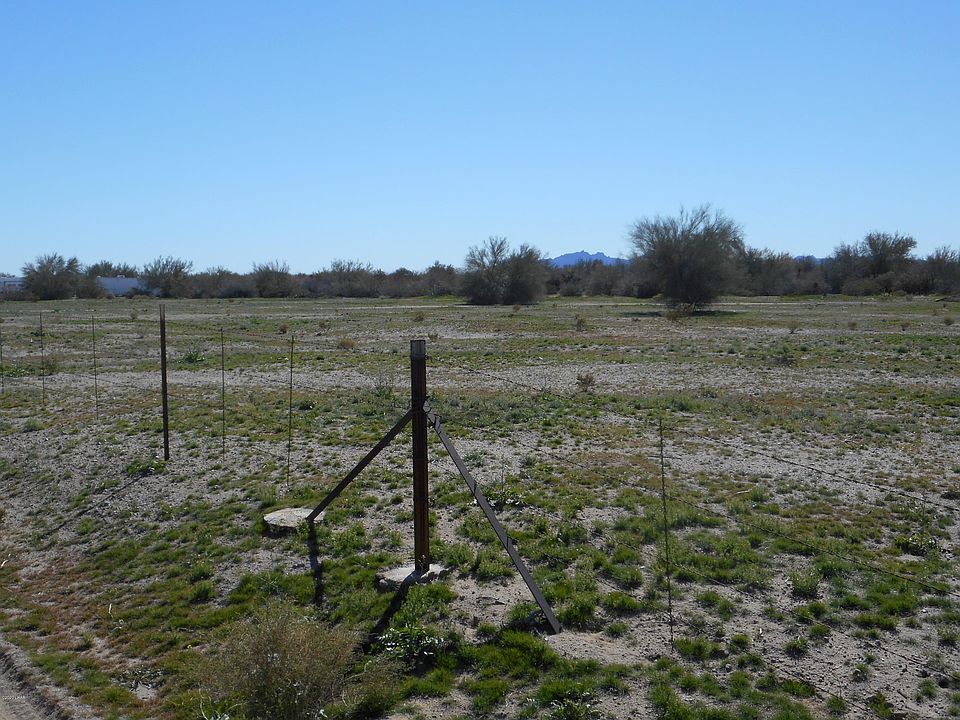 2nd image of 43075 State Highway 72