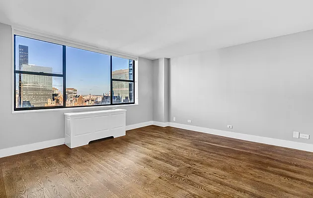 Rented by Mirador Real Estate | media 32