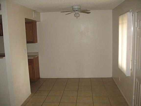 5th image of 4648 E Wood St