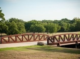 10520 Legacy Estates Dr, Burleson, TX 76028