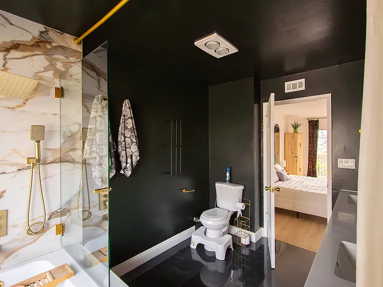 5245 Coldwater Canyon Ave #C — Photo 39
