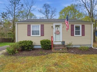 117 Pine St, Holbrook, MA 02343