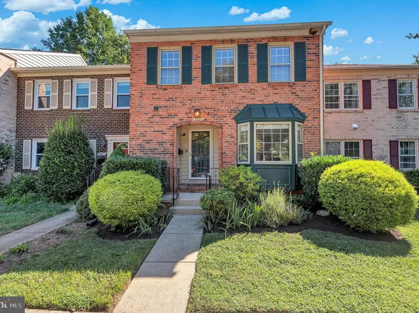 7825 Heatherton Ln, Potomac, MD 20854