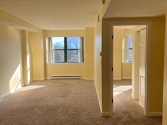 5th image of 59 Brainerd Rd APT 504