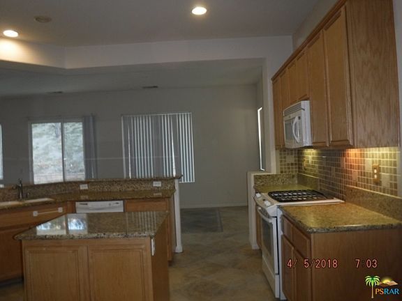 4th image of 68364 Panorama Dr