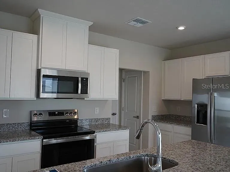 2748 Ginger Ln — Photo 12
