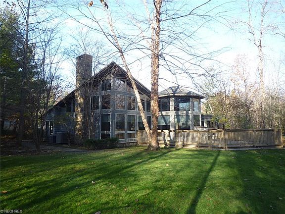 4th image of 882 Hardwood Ct