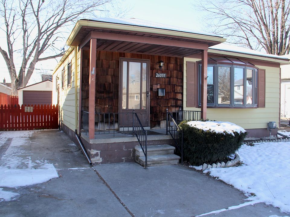 1st image of 26091 Belanger St