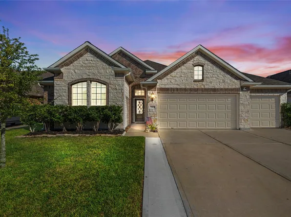 25008 Calais New Ct, Kingwood, TX 77339