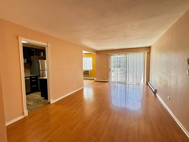 2 Villa Verde Dr #100 — Photo 4