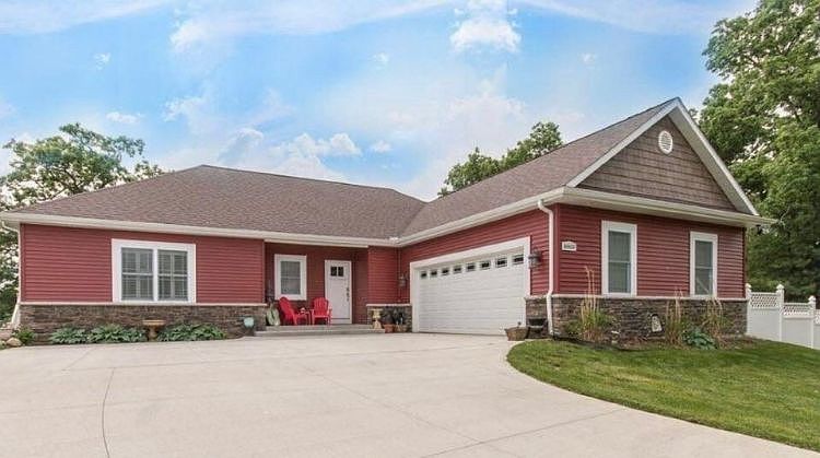1st image of 69450 Christiann Creek Dr