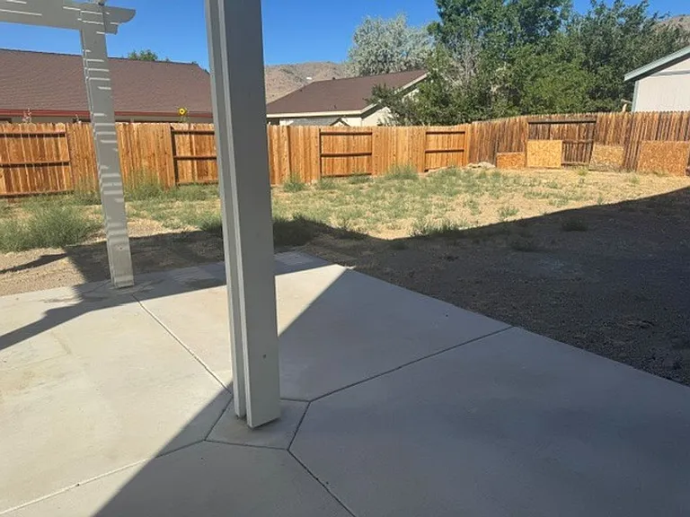 207 Harkin Cir — Photo 18