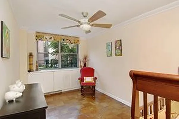 Sold by Douglas Elliman | media 10