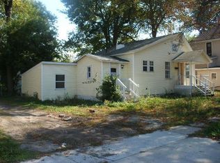 1716 12th St, Port Huron, MI