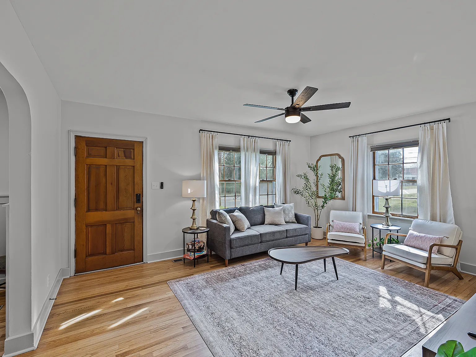 531 Westwood Ave — Photo 2