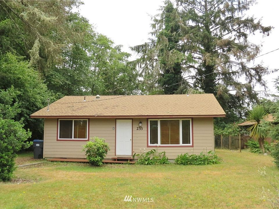 1st image of 233 Cakesosta Avenue SE