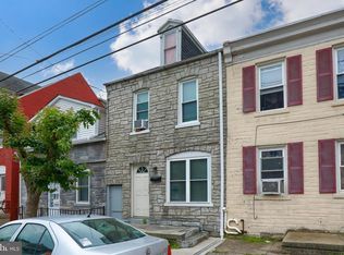128 Old Dorwart St, Lancaster, PA 17603