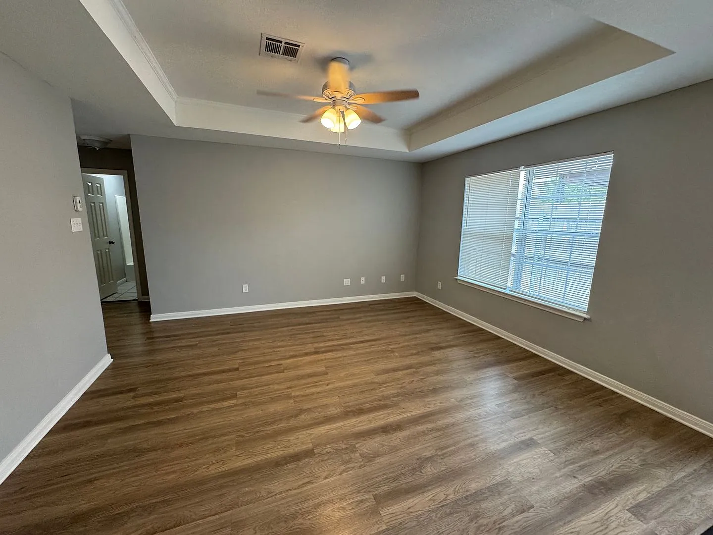 Four Bedroom in China Spring ISD — Photo 2