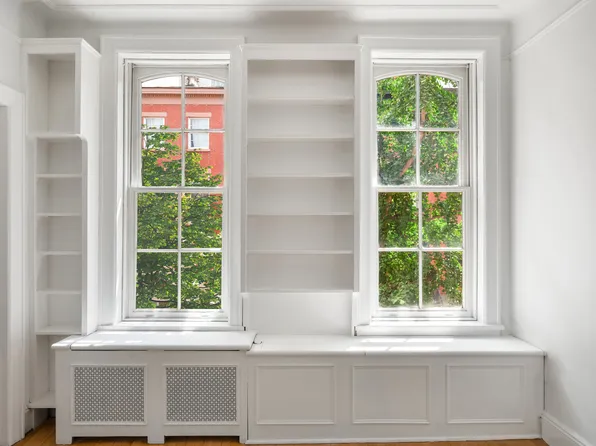 29 Perry Street image 3 of 13